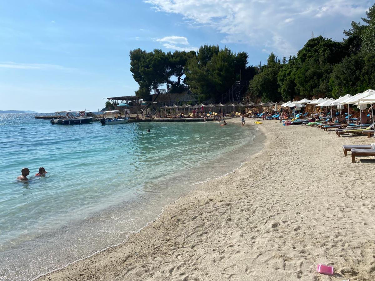 Sea View Apartment Elite2 Sarandë Eksteriør billede